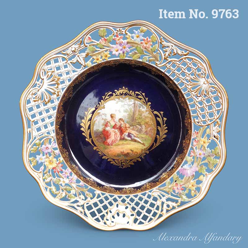 Item No. 9763: A Pierced Meissen Cobalt Blue Plate With Painted Romantic Scene, ca. 1880
